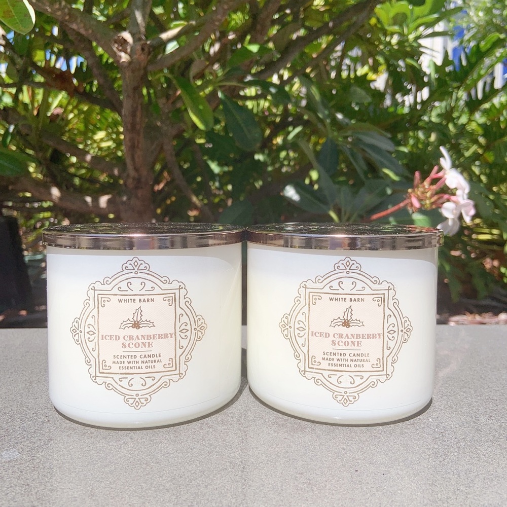 BBW Iced cranberry scone candle set